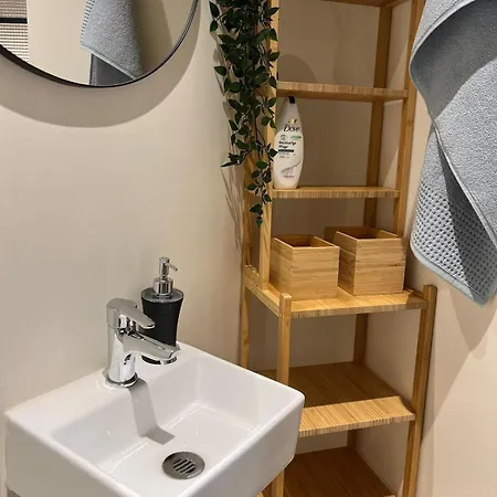 Pr 2 Bedroom, Plainpalais 公寓